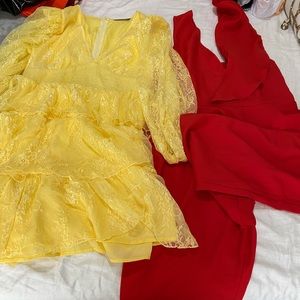 Vestido amarillo y jumpsuit rojo $12